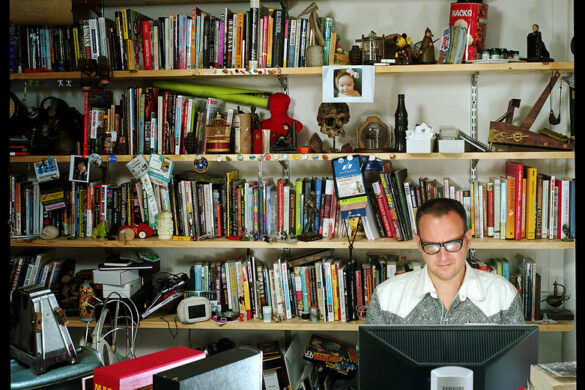 Photo of Cory Doctorow at work